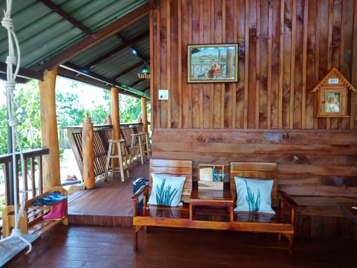 Hotel เรือนไทยใจสุขเอ๋ย Ban Bang Wa Zewnętrze zdjęcie