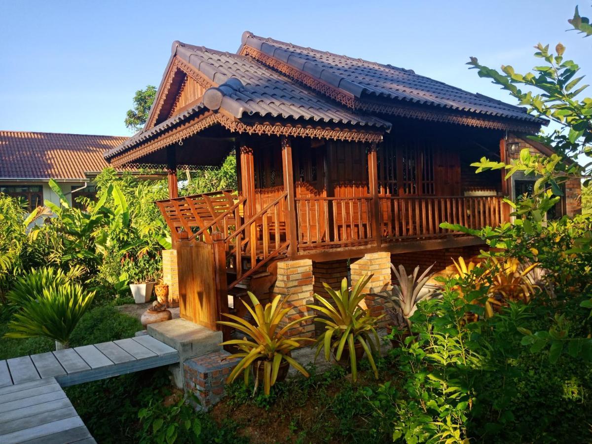 Hotel เรือนไทยใจสุขเอ๋ย Ban Bang Wa Zewnętrze zdjęcie