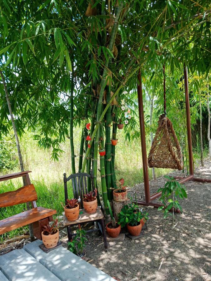 Hotel เรือนไทยใจสุขเอ๋ย Ban Bang Wa Zewnętrze zdjęcie