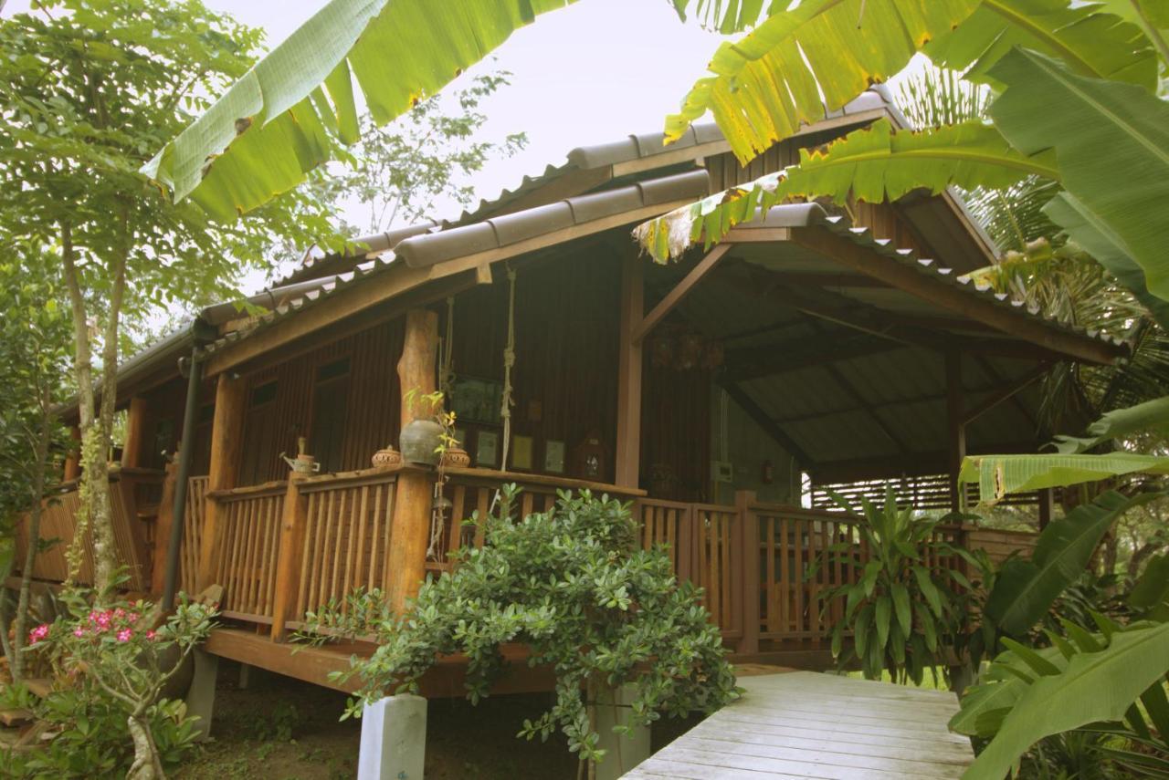 Hotel เรือนไทยใจสุขเอ๋ย Ban Bang Wa Zewnętrze zdjęcie