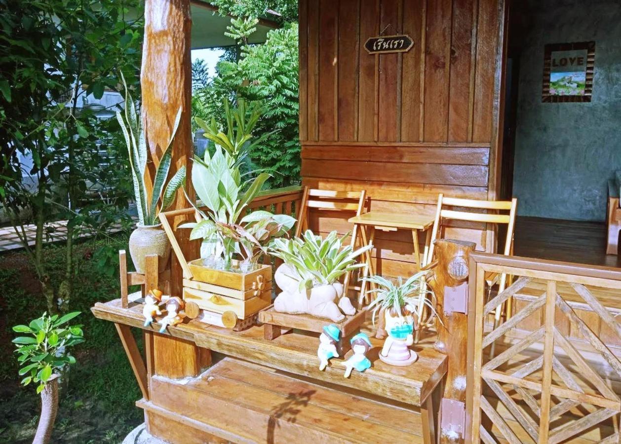 Hotel เรือนไทยใจสุขเอ๋ย Ban Bang Wa Zewnętrze zdjęcie