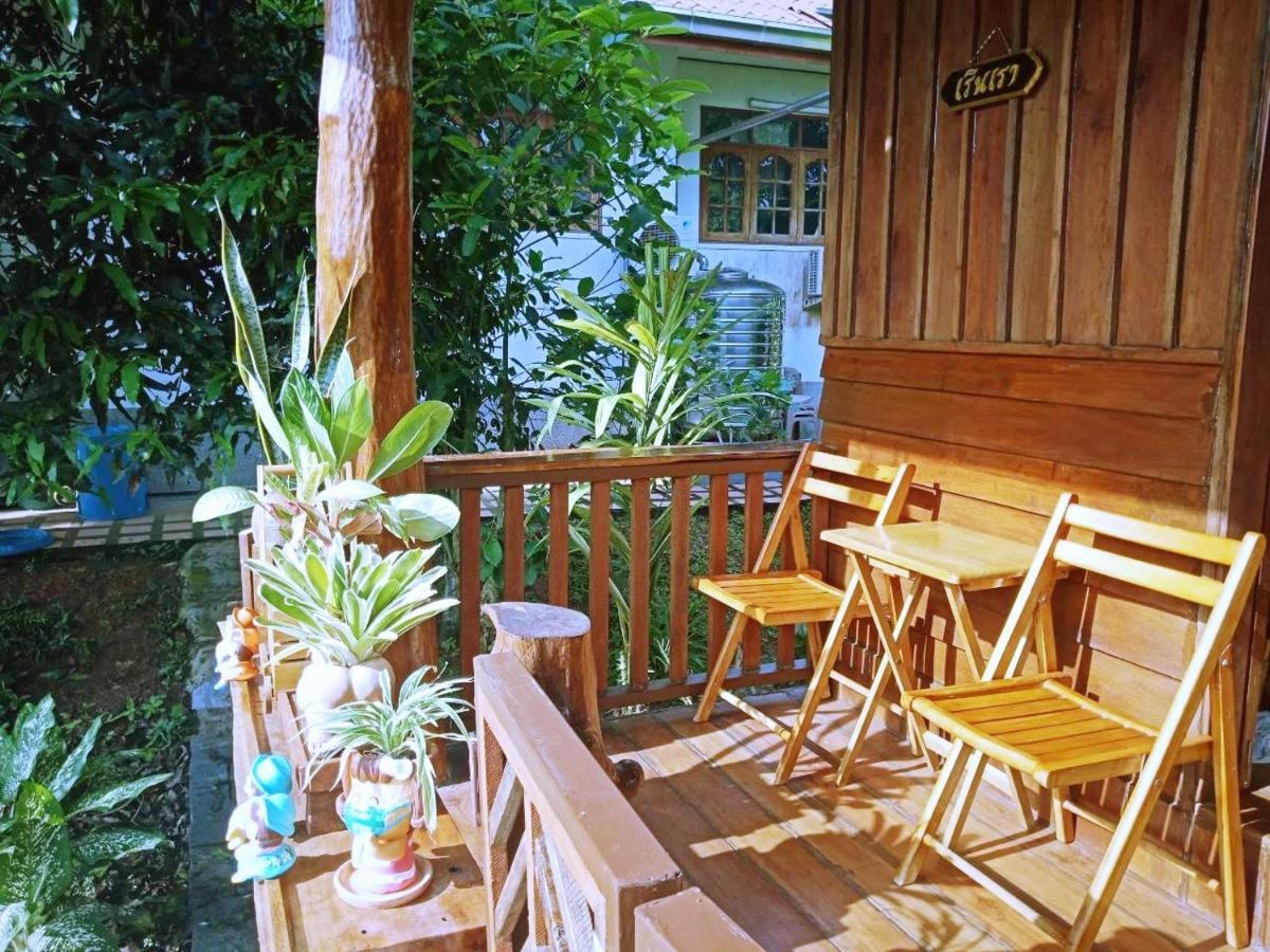Hotel เรือนไทยใจสุขเอ๋ย Ban Bang Wa Zewnętrze zdjęcie