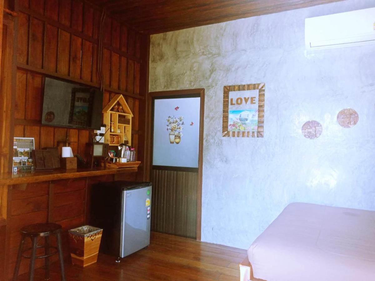 Hotel เรือนไทยใจสุขเอ๋ย Ban Bang Wa Zewnętrze zdjęcie