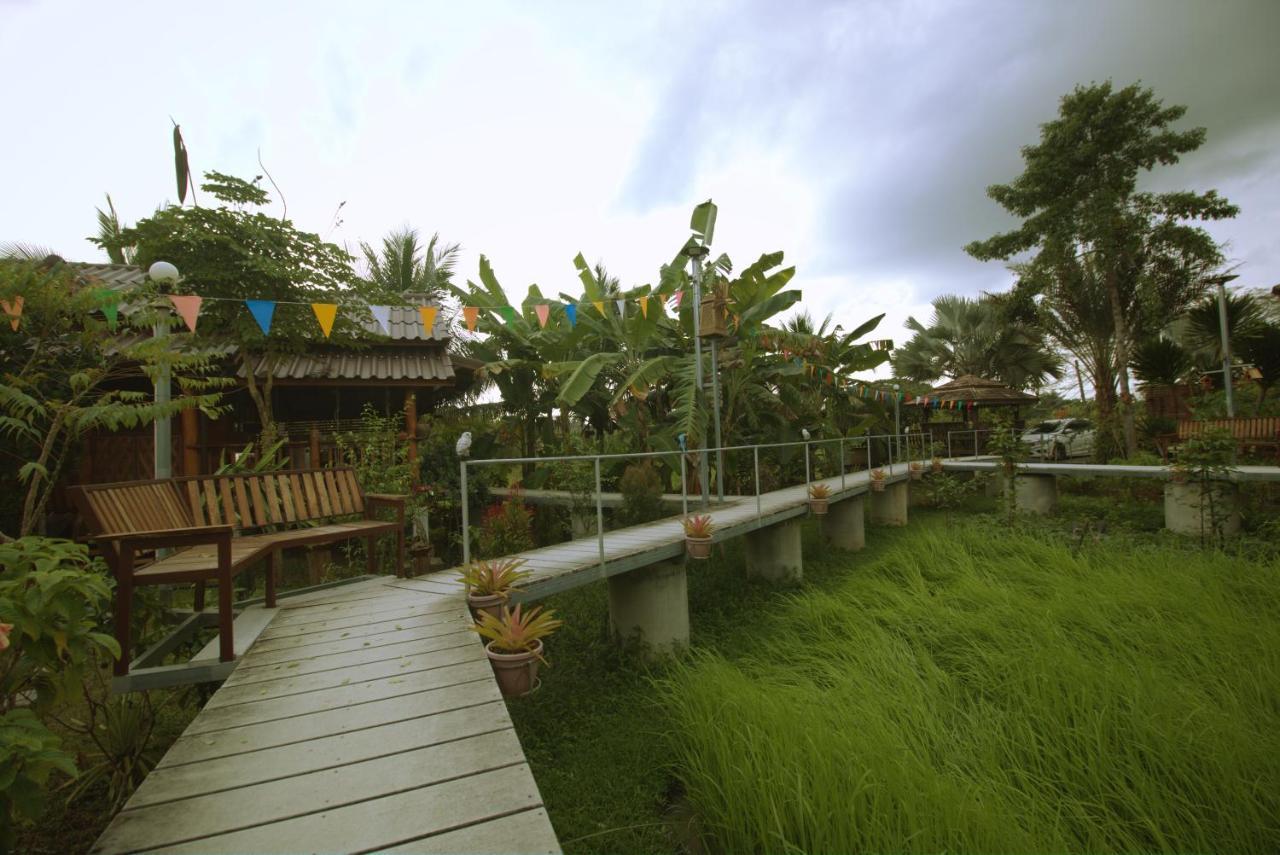 Hotel เรือนไทยใจสุขเอ๋ย Ban Bang Wa Zewnętrze zdjęcie